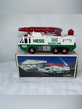 Hess 1996 Emergency Truck & Ladder – Original Box –Lights & Sounds – Holiday Toy